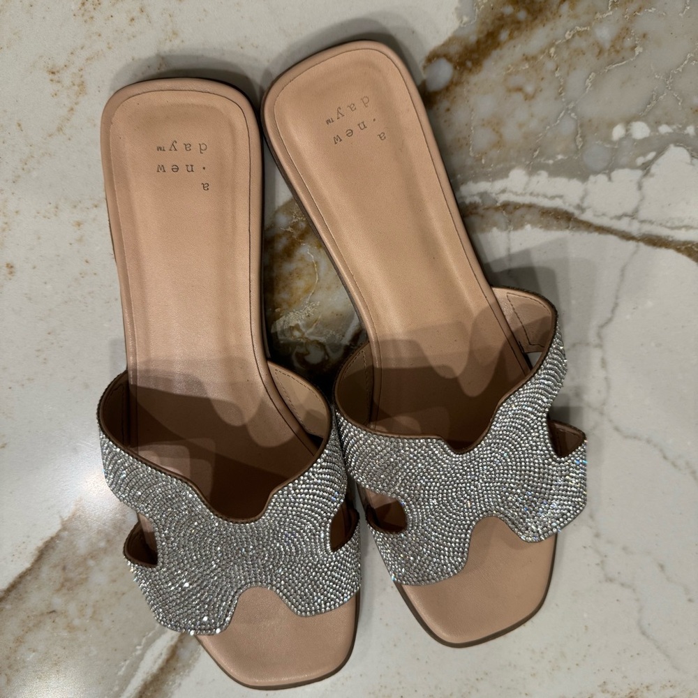 A New Day Bedazzled flat Sandals size 9.5
